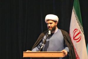 نجفی: اعتکاف حیات معنوی را به متن جامعه بازگردانده است