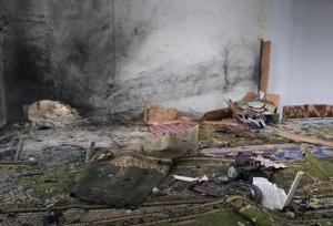 ۸ شهید در انفجار مسجد امام علی‌ (ع) در حمص سوریه+ فیلم و عکس