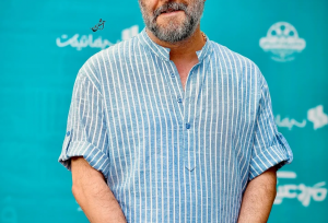 رحمت خروس‌باز ۱۳ سال بعد از پایتخت ۲ کنار پسرش