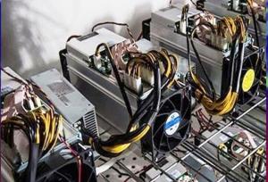 نجف زاده: ۵ دستگاه ماینر غیرمجاز در مهاباد کشف شد