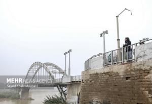 مه صبحگاهی دید را در جاده‌های خوزستان کاهش می‌دهد