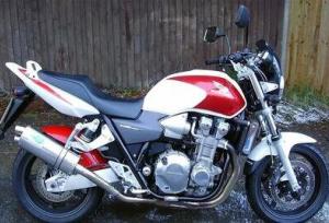 ساماندهی موتورهای سنگین با پلاک ورزشی ویژه در جاسک