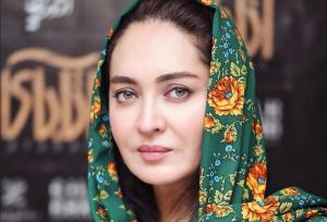 نیکی کریمی کریسمس را با ستاره زیبای هالیوود گذراند