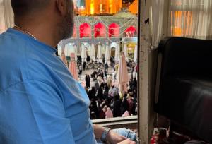 استایل متفاوت مهران غفوریان در حرم امام رضا جلب‌توجه کرد
