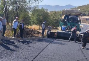 پروژه آسفالت معابر ۷ روستای خاوومیرآباد تا پایان مهر به سرانجام می‌رسد