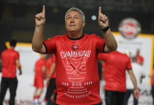 بازگشت مردان ناتمام؛ مثلث مربیان خارجی روی نیمکت داغ