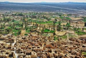 اصفهک؛ روستای خشتی که گردشگری پایدار را تجربه می‌کند