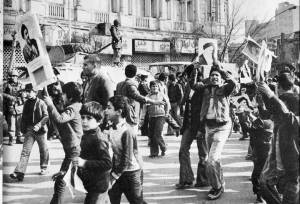 ازهاری خیال کرده بود شمیران مال خودش است/ چه کسی این شعرها را ساخته؟