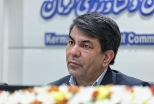 استاندار کرمان: طرح کدینگ کارت سوخت بازی با آبروی استان کرمان است
