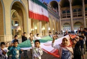 شادبوم با بیش از ۲۰۰ هزار نفر به ایستگاه پایانی رسید