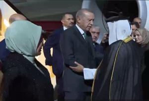 «اردوغان» پس از کویت وارد قطر شد+فیلم