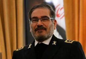 عکسی از شمخانی در ۲۶ سالگی در جبهه