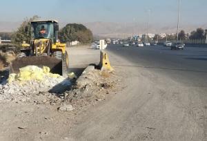 برخورد با متخلفان تخلیه نخاله‌ و مصالح ساختمانی در حاشیه راه‌های البرز