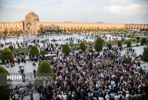 کرم‌زاده: روایت عشق و هنر، آغاز احیای گردشگری معنوی در اصفهان است