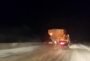 شن پاشی و برف روبی محور خوی- مرند