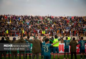 باشگاه شمس آذر: هواداران پرسپولیس بلیت جایگاه میزبان را نخرند