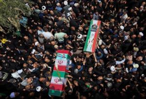 تشییع پیکر ۷ شهید اقتدار ایران در کاشان