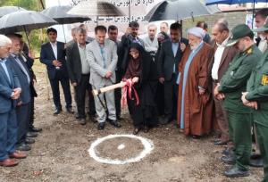 کلنگ زنی مدرسه ۶ کلاسه «اولیا» در آستارا