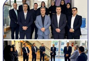 بازدید مدیرعامل بیمه سرمد از شعبه خراسان رضوی/ تحقق توسعه پایدار با همدلی و مسئولیت‌پذیری