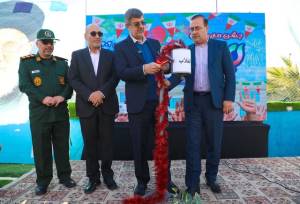 طنین زنگ انقلاب در بیش از ۲۵۰۰ مدرسه یزد/تجدید خاطره روزهای سرنوشت‌ساز بهمن