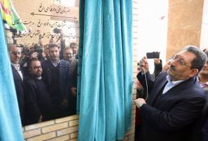 افتتاح یک هنرستان ۱۲ کلاسه در اردکان با حضور وزیر صمت