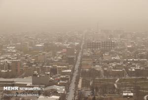 مراجعه ۸۰۲ خوزستانی به دلیل گرد و غبار به مراکز درمانی