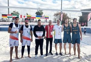 تیم «ب» والیبال ساحلی وارد جمع ۱۶ تیم برتر شد 