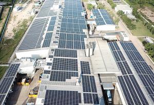 الزام واحدهای تولیدی تهران به استفاده از انرژی‌های تجدیدپذیر