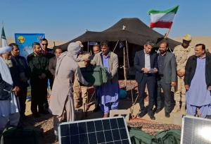 بیش از ۱۷۰ پنل خورشیدی به عشایر شهرستان درمیان اعطا شد
