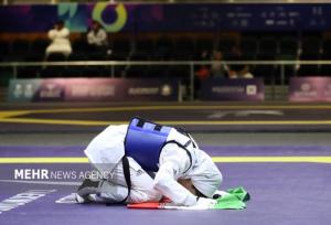 ساینا کریمی: خوشحالم با مدال طلا توانستم دل مردم ایران را شاد کنم