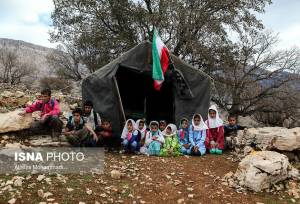 وجود ۲۲۰ مدرسه عشایری چادری در خوزستان/ ضرورت افزایش مدارس شبانه‌روزی دخترانه