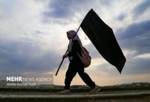 بررسی چگونگی خدمات رسانی به زائرین اربعین حسینی در مرزها و کشور عراق