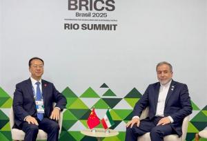 آمادگی چین برای تداوم همکاری نزدیک با ایران
