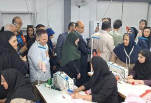بازدید سخنگوی دولت از کارگاه تولیدی پوشاک در انزلی
