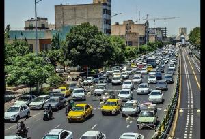 تردد روان در جاده‌های شمال/ ترافیک سنگین در محورهای ورودی به تهران