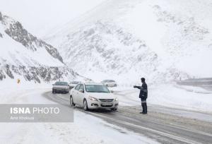 آخرین وضعیت سقز پس از بارش برف؛ امدادرسانی به ۲۵ خودرو و اسکان ۳۳۵ مسافر