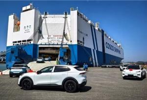 اولین محموله چانگان ساخت تایلند روانه اروپا شد