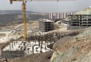 باباشلو: نهضت ملی مسکن کلافی سردرگم  برای مردم غرق آباد است