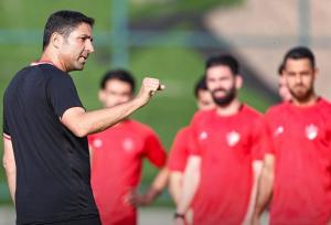 شاید پرسپولیس وحید هاشمیان را برکنار کند