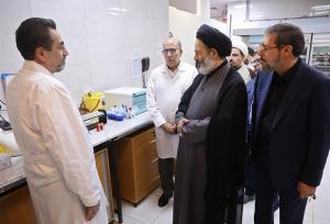 بازدید سرپرست حجاج ایرانی از مرکز پزشکی حج و زیارت در مکه