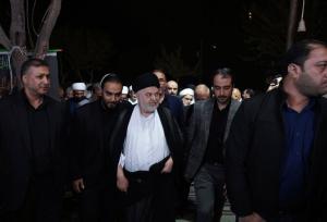 نماینده آیت‌الله سیستانی از سوگواره کوچه‌های بنی‌هاشم قم بازدید کرد