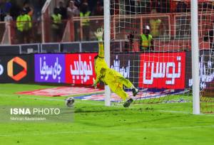 پرسپولیس هدیه استقلال را باز می‌کند؟