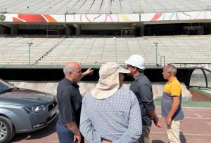 تاج در بازدید از آزادی: ورزشگاه باید تا آخر مرداد آماده شود