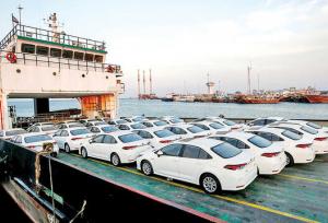 بندر سیریک در مسیر تبدیل‌شدن به بندر تخصصی ترانزیت خودرو است