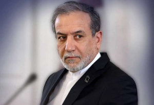 عراقچی برای پاسخگویی به کمیسیون اصل ۹۰ می‌رود