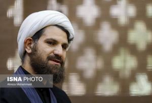 دانشگاه به عنوان محیط نخبه‌پروری باید به حوزه اخلاق و خودسازی توجه کند