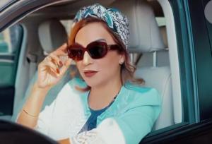 ژست‌های عجیب شبنم قلی‌خانی در استوری‌های اینستاگرامش