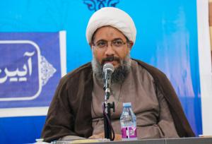 امام جمعه حاجی‌آباد: قرآن مترقی‌ترین نگاه را به زن دارد