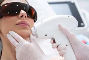 لیزر موهای زائد برای موهای سفید