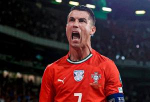 چرا رونالدو در مراسم THE BEST رای نداد؟